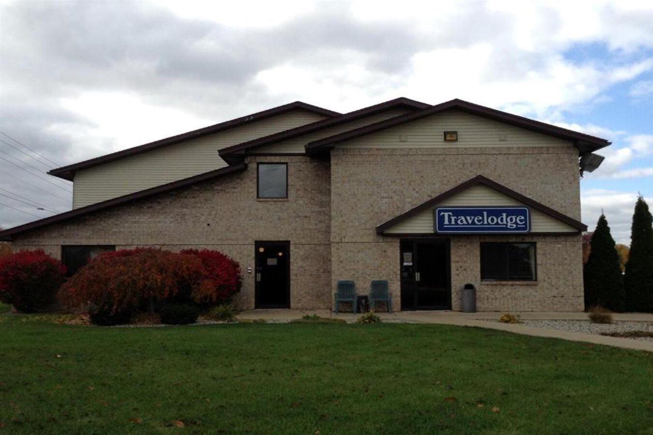 Travelodge By Wyndham Hudsonville Exterior photo